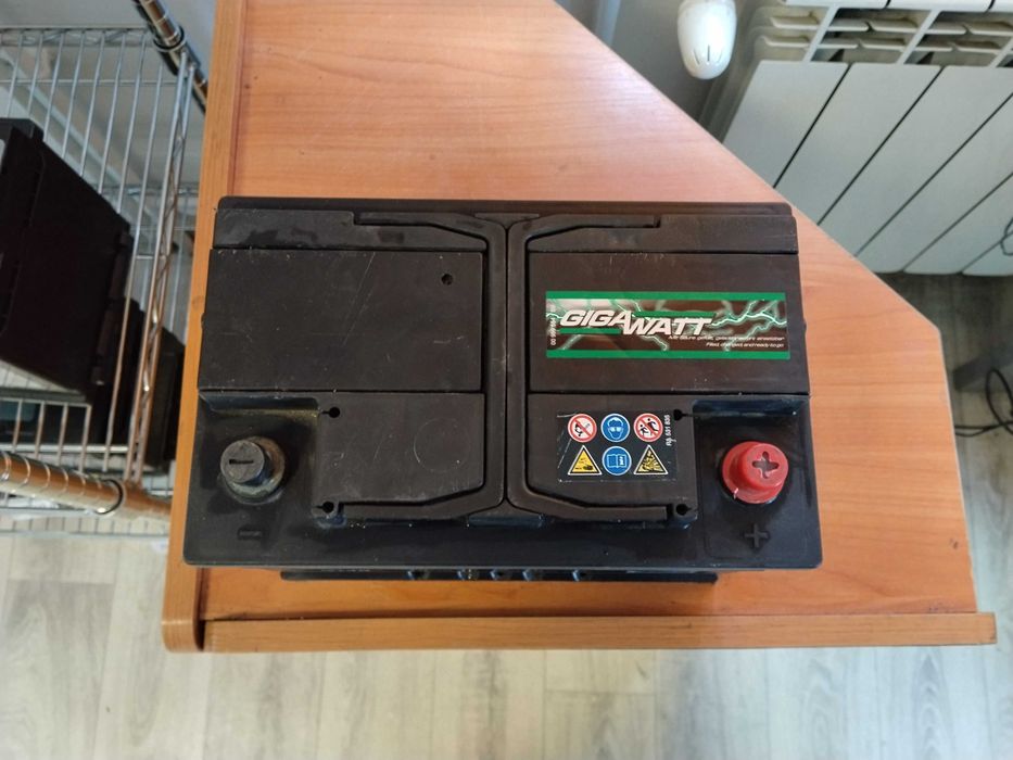 Akumulator GIGAWATT 74Ah 680A (EN) - 12V