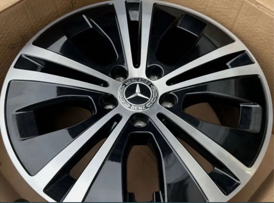 Mercedes  Б/У 5х112 7,5R17 ET40 Dia66,6 Mercedes W213 A2134015100