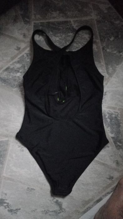 Слитные купальники жен р 48,50-52