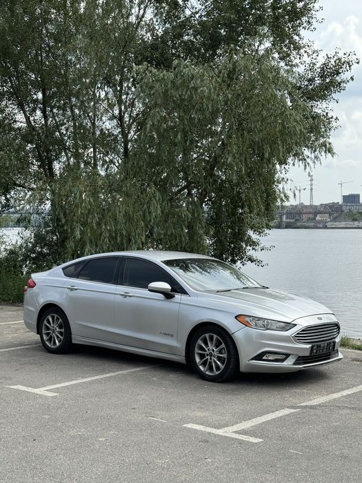 Гибрид фьюжн. Продам Ford Fusion.возможен выкуп
