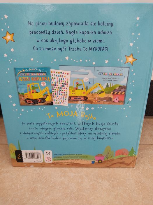 Super książka z miejscem na imię "To moja bajka. Jeździ koparką"