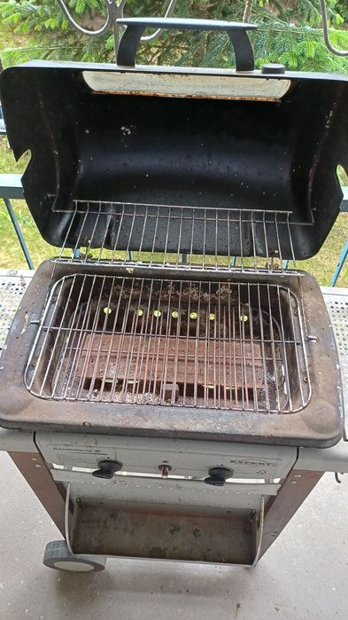 Grill gazowy na kamienie lawinowe