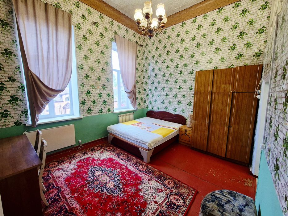 2 Кімнатна.Центр Вул.Преображенська  Біля Макдональдс.