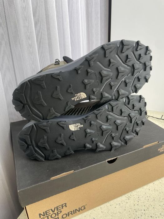 Черевики кросівки The North Face Waterproof (від 42- до 45р.)