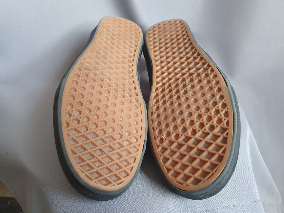 Buty Vans r.43, 28cm