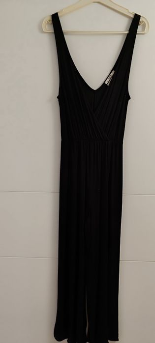 Macacão preto tamanho S Pull e Bear. Usado