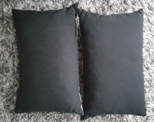 Poduszki dekoracyjne na sofę zestaw