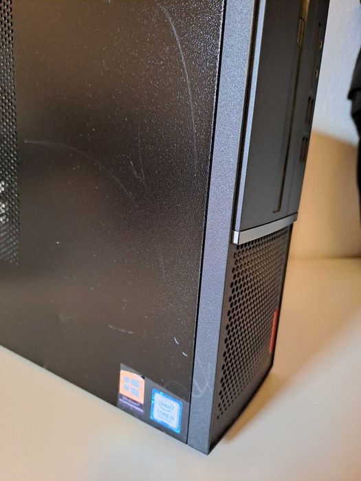 PC Desktop Lenovo V530S i7-8700T Windows 11