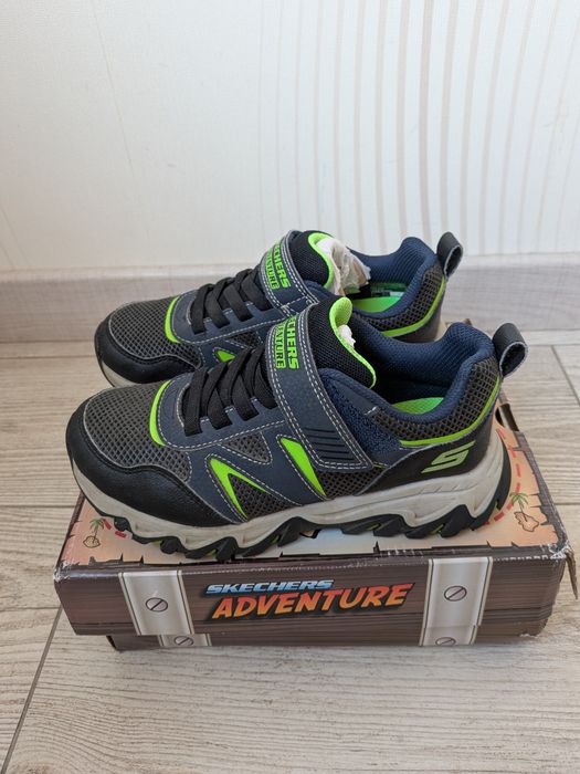 Кросівки Skechers розмір 33