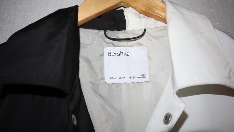 Вітровка Bershka
