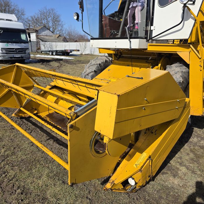 Комбайн зернозбиральний Sampo 580 з Фінляндії