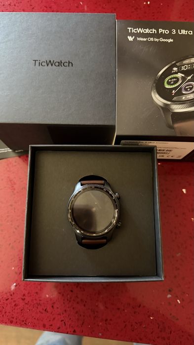 TicWatch pro 3 ultra versao gps + Lte novo