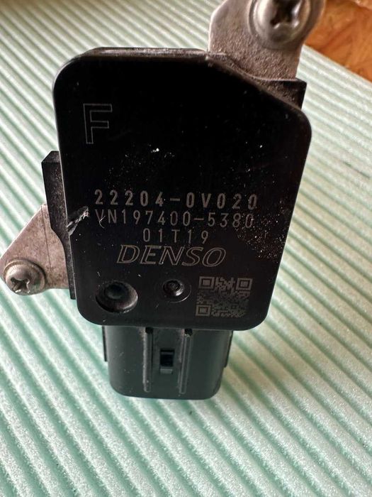 Витратомір повітря Denso 22204-0V020