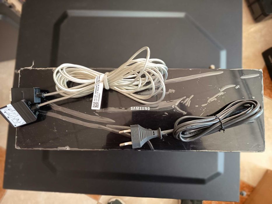 Box Oneconnect com cabo Samsung