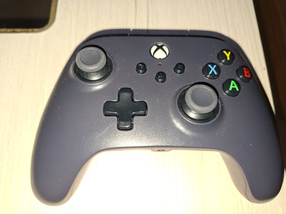 Sprzedam pada do pc w wersji xbox