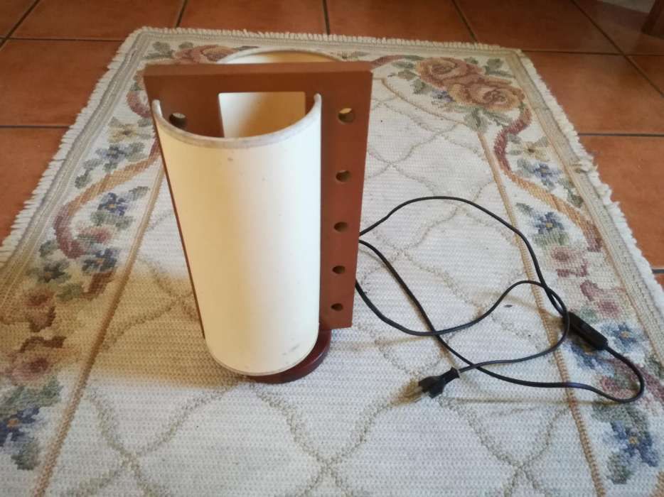 Candeeiro em pinho mel