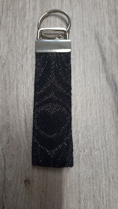 Brelok ze skrawka chusty Artipoppe Argus Cigarette