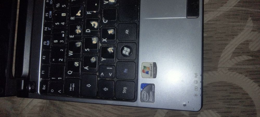 Нетбук ASPIRE one