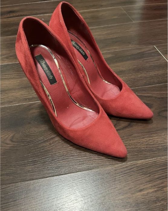 Туфлі лодочки