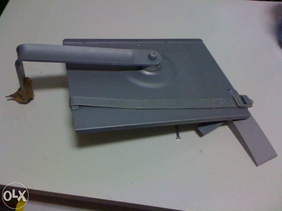 Suporte para tv ou microondas