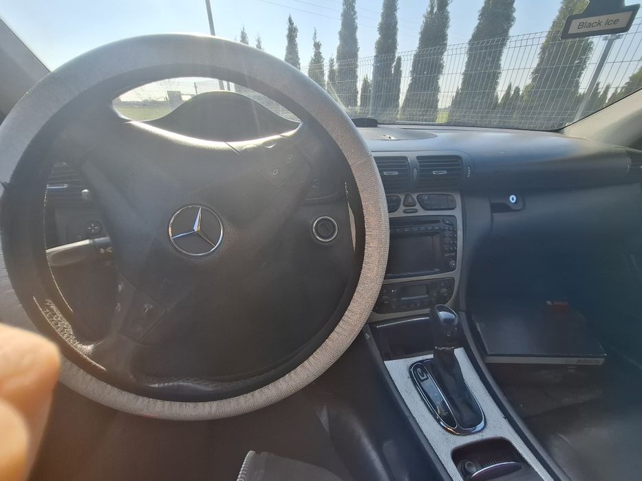 Mercedes amg  C30 w203