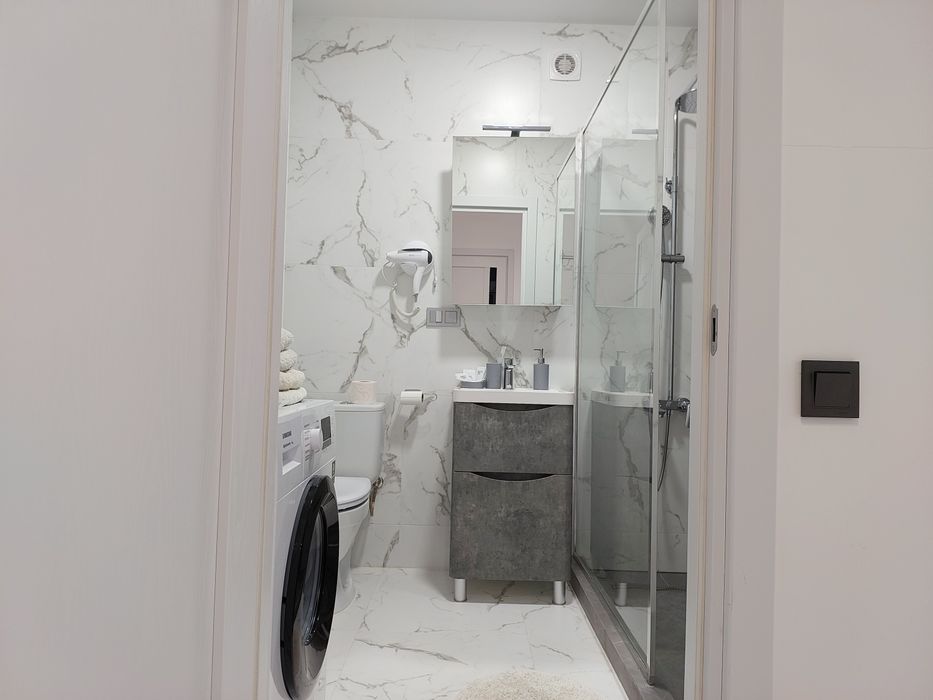 Новенькі апартаменти у центрі ЖК "Київ-Скай"