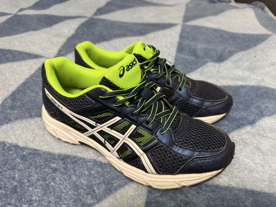 Кросівки asics 38