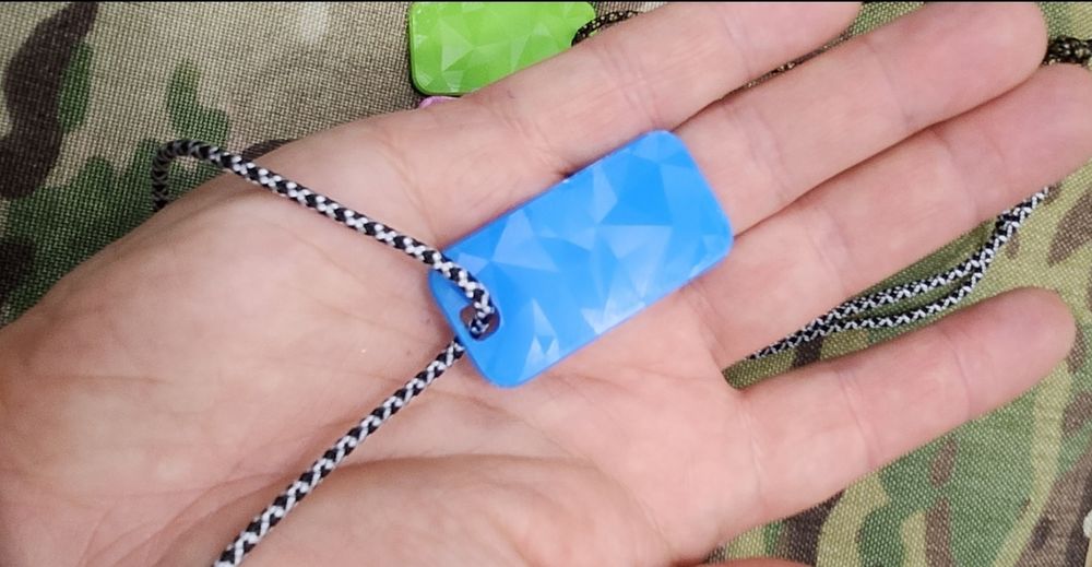 Аварійний рятувальний свисток