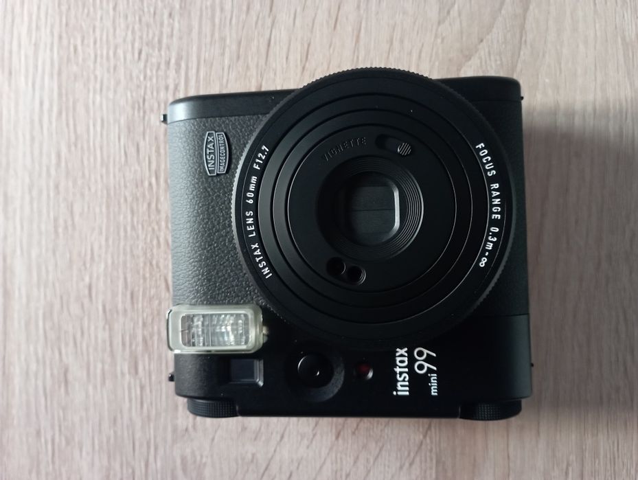Fujifilm Instax Mini 99 - Preta