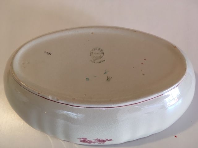 Conjunto Loiças Sacavém - Terrina e Saladeira/Tigela cor Rosa