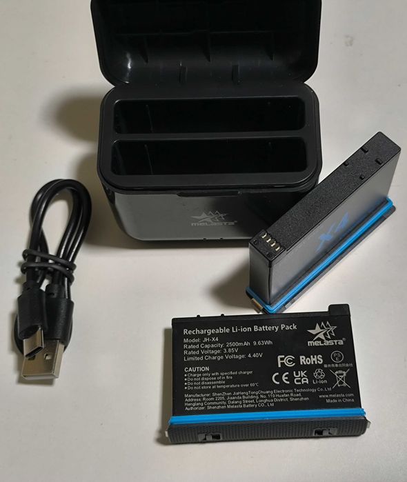 Для екшн-камери Insta360Ace 3АКБ *2500mAh + зарядка