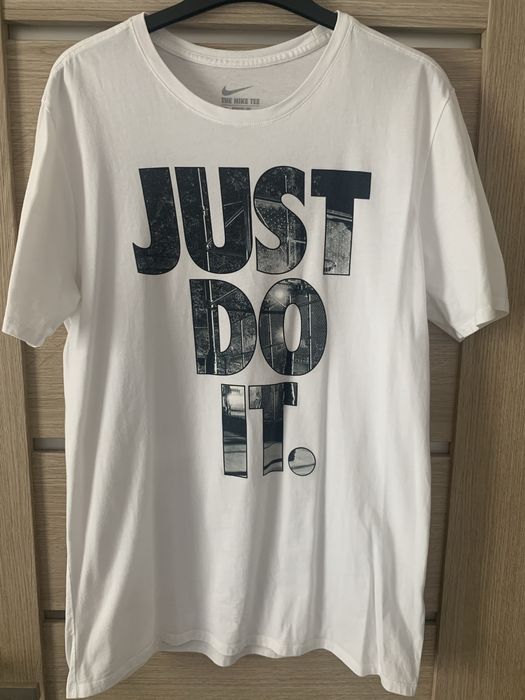 T-shirt bialy Nike