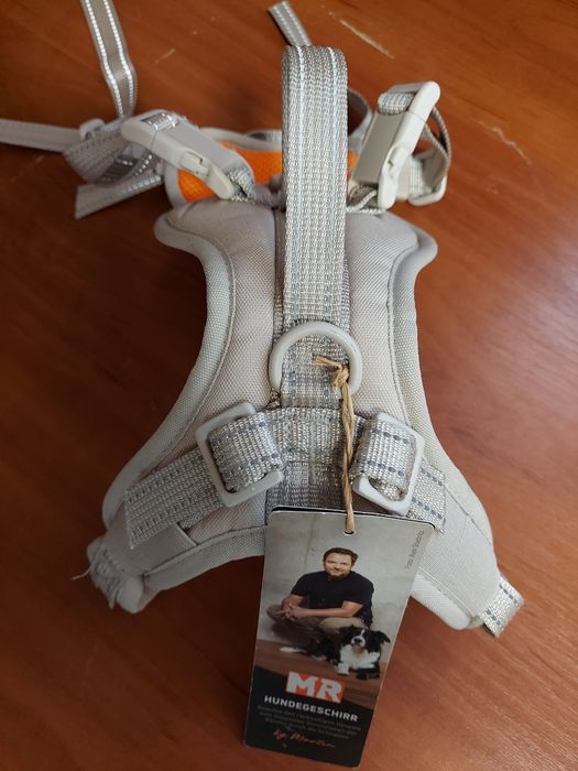 Шлейка для собак