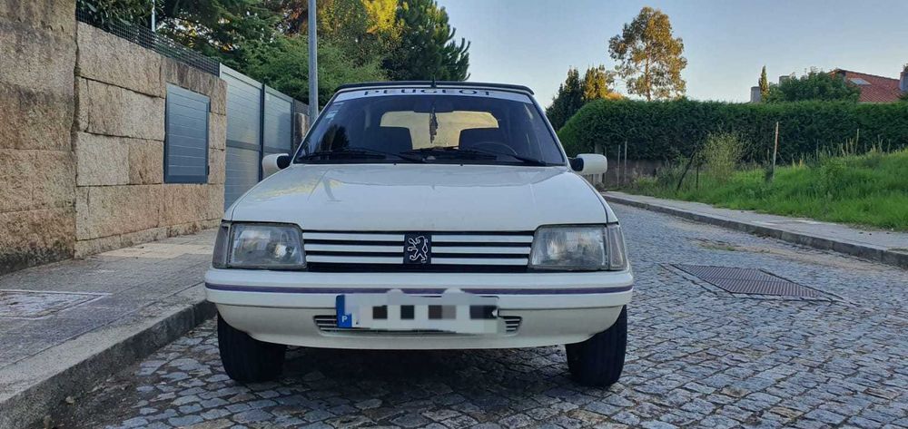 Peugeot 205 CJ Cabrio