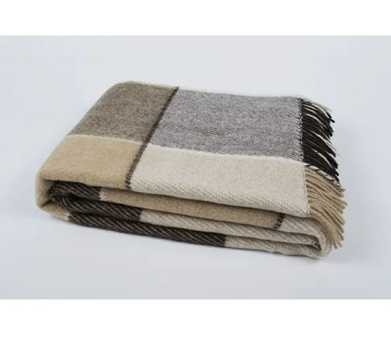 Теплые покрывала и пледы