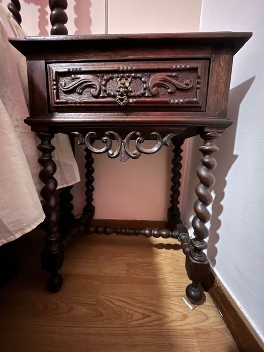 Conjunto de Mesa de cabeceira vintage