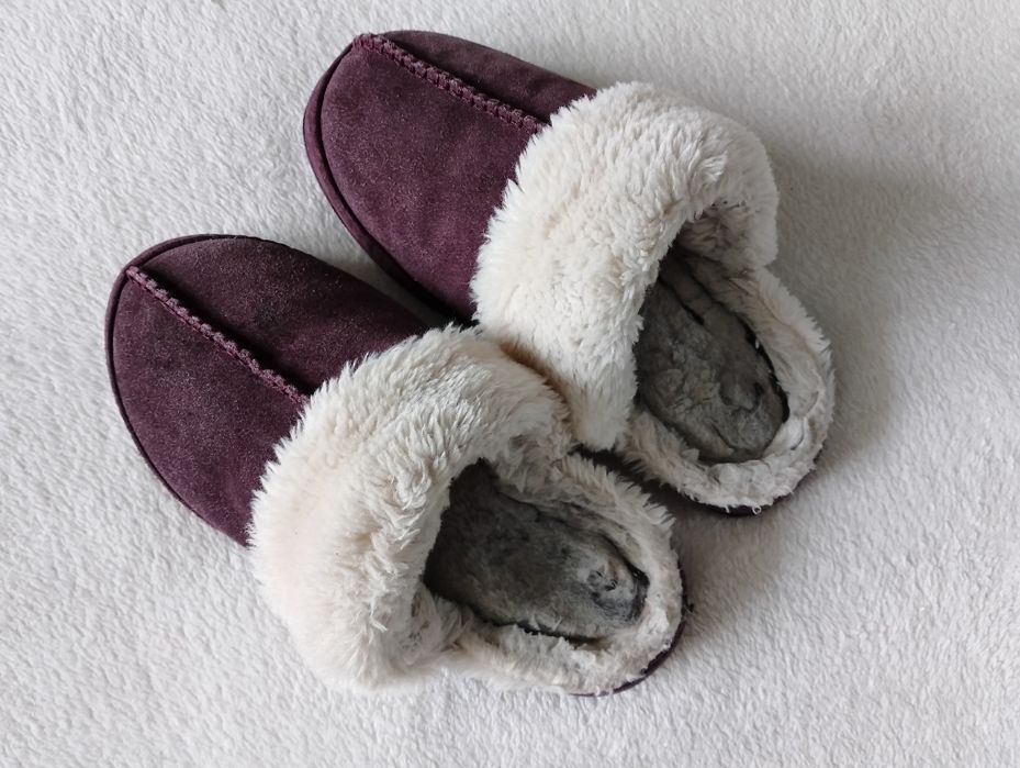 Skórzane ciepłe kapcie pantofle Marks & Spencer 37/38