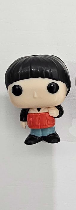 Stranger Things Kinder Joy