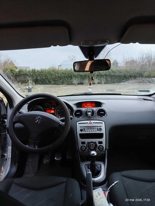 Peugot 308 1,6 benzyna