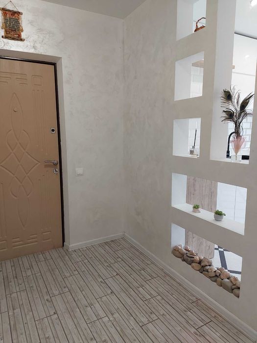 Продаж  2к квартири з автономним опаленням . Піски.  Є- Оселя