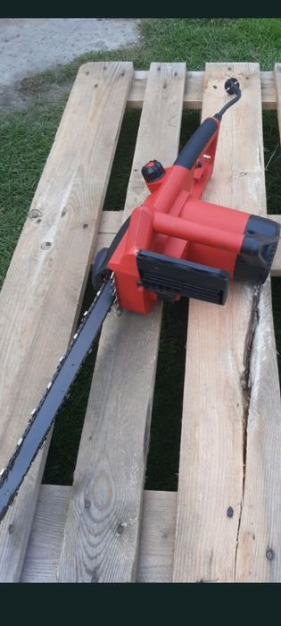 Piła łańcuchowa Einhell GE-EC 2240