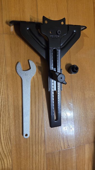 Frezarka górnowrzecionowa DeWalt DCW600N.  Nieużywana.