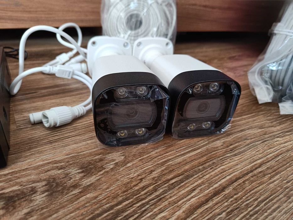 Zestaw do monitoringu - Rejestrator 4K 16CH + 4 kamery IP 8MP