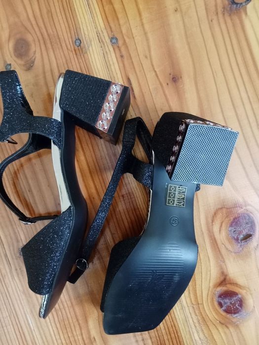 Босоніжки жіночі, сандалі нові висота каблучка 6.5см