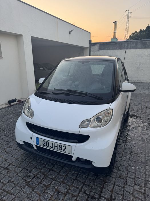 Smart Fortwo | 117.000 km | Automático | CarPlay | Teto panorâmico
