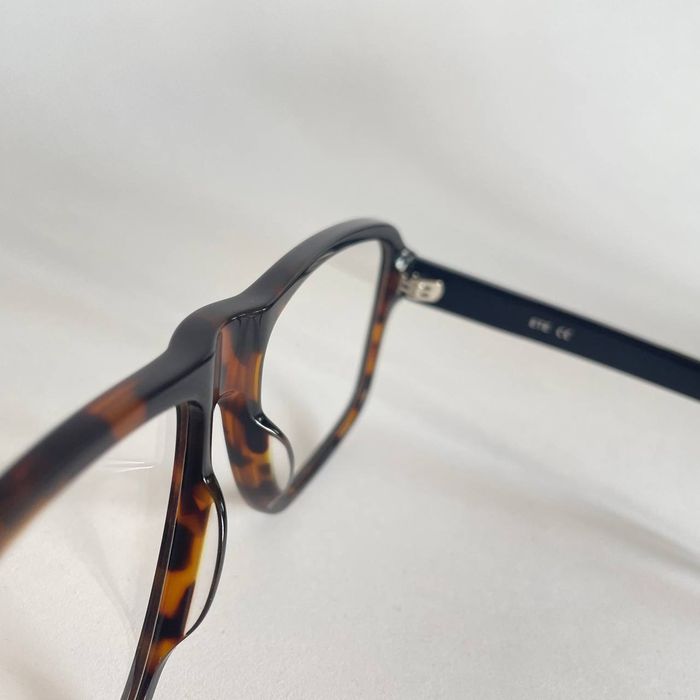 Okulary oprawy ETE w stylu retro czarno-brązowe