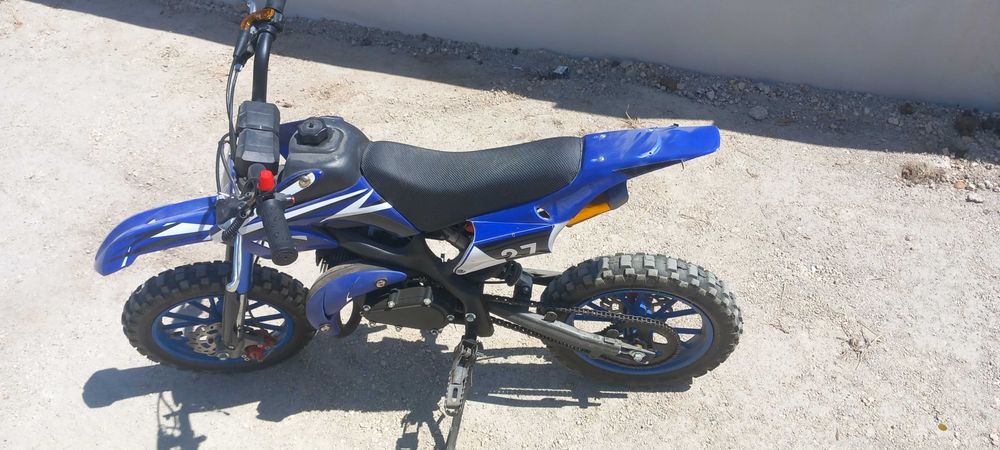 A venda Pitbike.