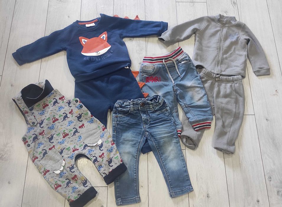 Dresy i spodnie dla chłopca 80