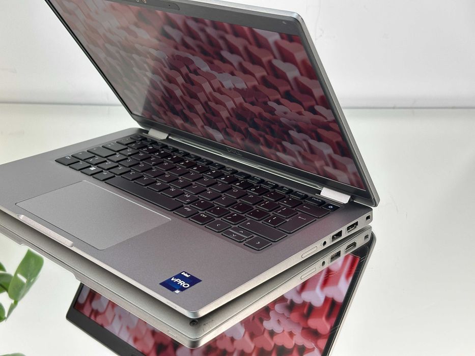 PRECYZYJNY Laptop Dell Latitude 5330 i5 8GB 256GB WIN11 PRO +zasilacz