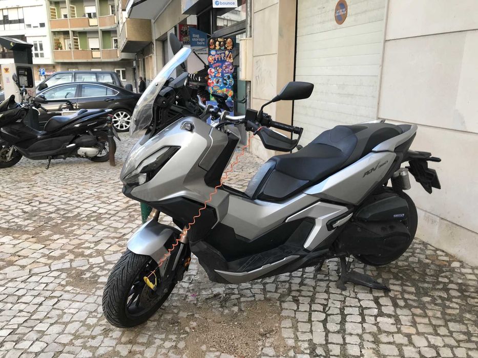 Hond ADV 350 unico dono